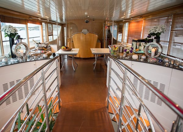 Yacht Joséphine, Bateau Naviguant, Paris, Île-de-France, France